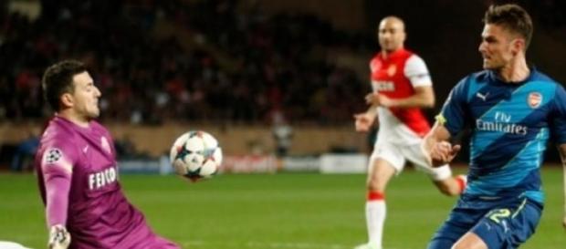 Subasic foi um muro contra o Arsenal Subasic foi um muro contra o Arsenal