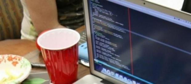 Universidades Brasileiras com cursos online grátis Universidades Brasileiras com cursos online grátis