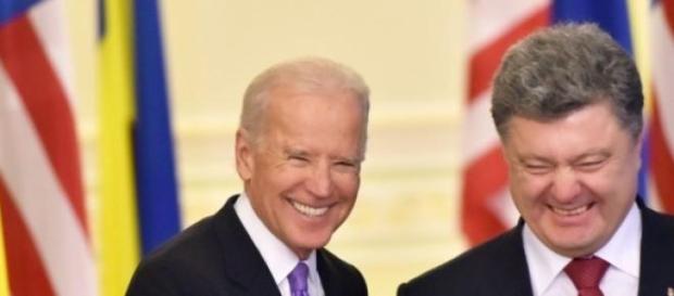 Joe Biden a discutat cu Petro Poroshenko Joe Biden a discutat cu Petro Poroshenko