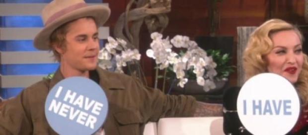 Justin Bieber e Madonna no Ellen DeGeneres Show Justin Bieber e Madonna no Ellen DeGeneres Show