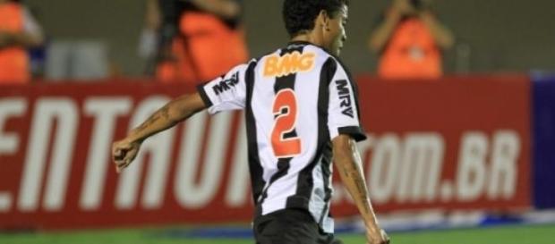 O jogador Marcos Rocha, o melhor da partida. O jogador Marcos Rocha, o melhor da partida.