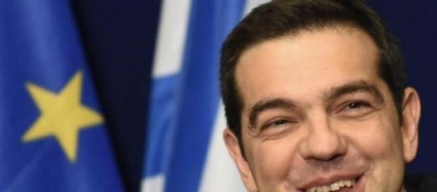 Alexis Tsipras attacca Rajoy Alexis Tsipras attacca Rajoy