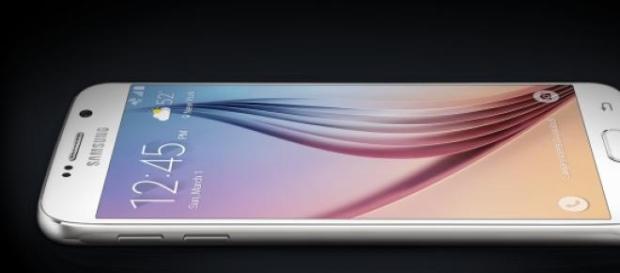 This is the new Samsung S6 This is the new Samsung S6