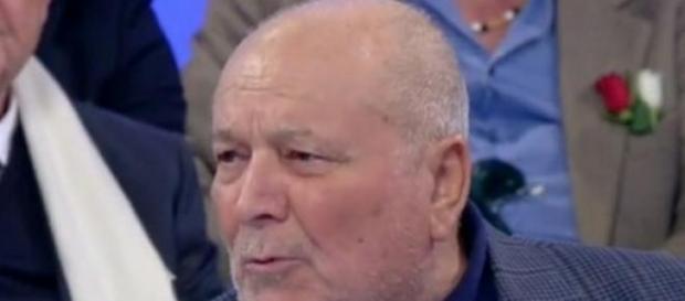 Uomini e Donne news, morto Santo Bonsignore Uomini e Donne news, morto Santo Bonsignore