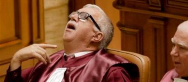 Zegrean , visand la o alta erata Zegrean , visand la o alta erata