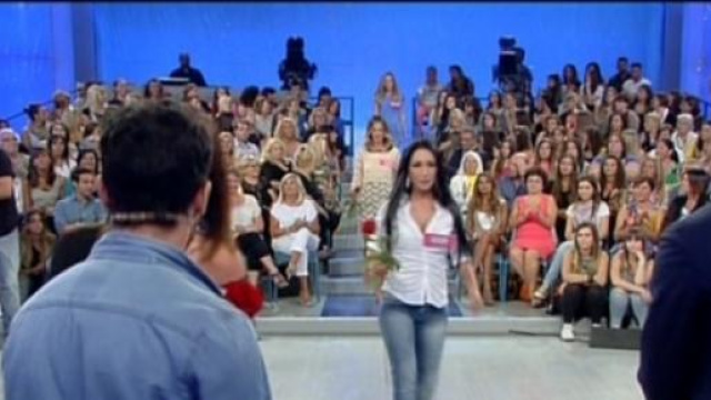 Anticipazioni Uomini e Donne oggi classico o over?