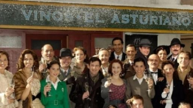 Il cast della soap Amare per sempre.