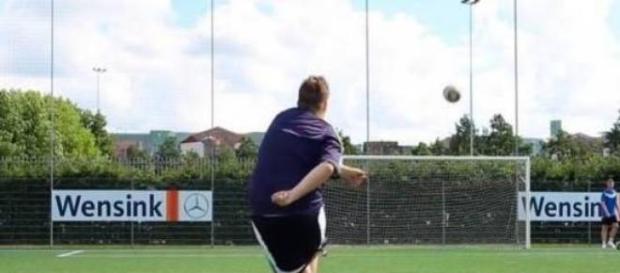 Bas van Melzen desafiou Ronaldo para um duelo Bas van Melzen desafiou Ronaldo para um duelo