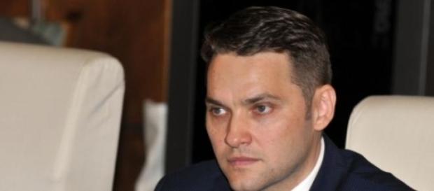 Dan Sova victima ochilor albastri? Dan Sova victima ochilor albastri?