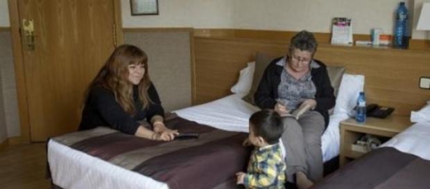 Las familias se quejan de seguir en el hotel Las familias se quejan de seguir en el hotel