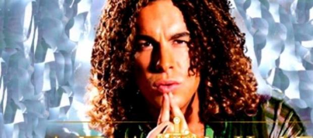 Mario Casas se pasa al estilo "Bisbal" Mario Casas se pasa al estilo "Bisbal"