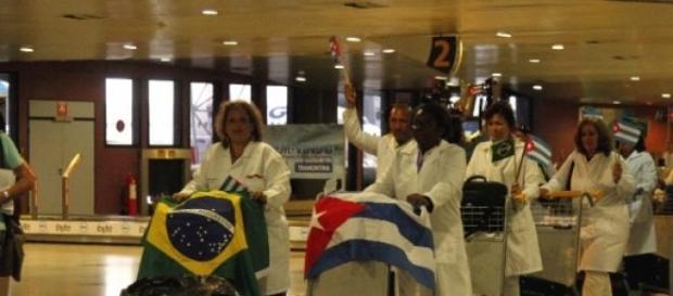 Na foto, médicos cubanos chegando ao Brasil Na foto, médicos cubanos chegando ao Brasil