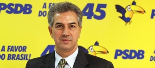 Reinaldo Azambuja: governadores milionários Reinaldo Azambuja: governadores milionários