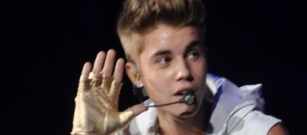Sind Justin Bieber und Ashley Moore ein Paar? Sind Justin Bieber und Ashley Moore ein Paar?