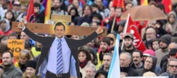 Mariano Rajoy, foi alvos das críticas Mariano Rajoy, foi alvos das críticas