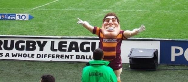 More joy for Huddersfield Giants and their mascot More joy for Huddersfield Giants and their mascot