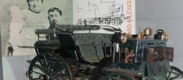 Penhard et Levassor, primeiro carro em Portugal Penhard et Levassor, primeiro carro em Portugal