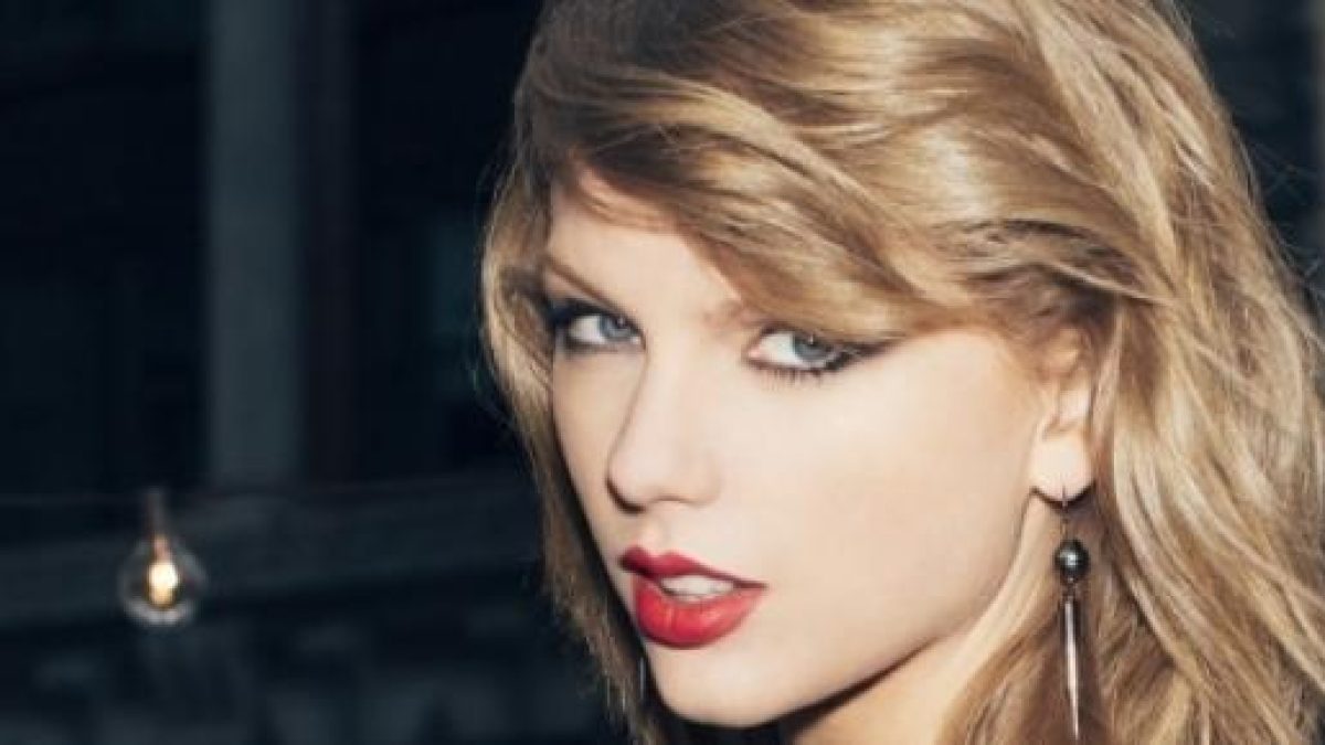 1200px x 675px - Why is Taylor Swift buying domains of porn websites?