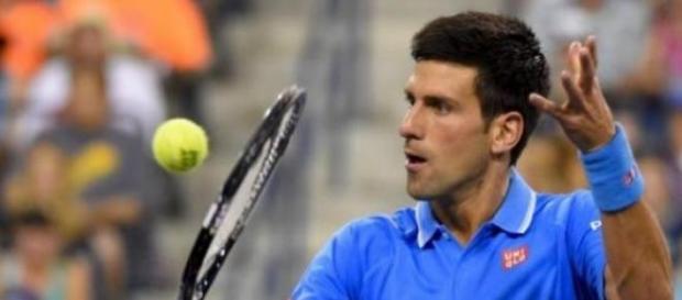 Djokovic l-a invins pe Federer Djokovic l-a invins pe Federer