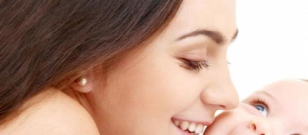 Festa della mamma 2015: data e idee regalo donna Festa della mamma 2015: data e idee regalo donna