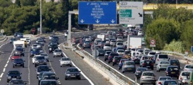 Interdictii in circulatia pe soselele Parisului! Interdictii in circulatia pe soselele Parisului!