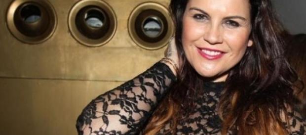 Kátia foi a primeira expulsa do programa Kátia foi a primeira expulsa do programa