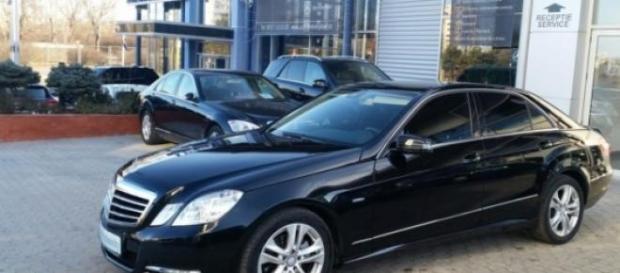Mercedes Benz dispune de limuzine personalizate Mercedes Benz dispune de limuzine personalizate