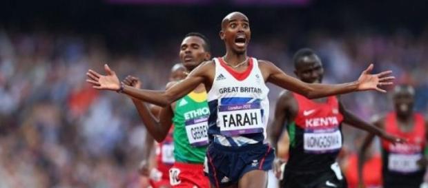 Proeza de Mo Farah contestada por Fabián Roncero Proeza de Mo Farah contestada por Fabián Roncero