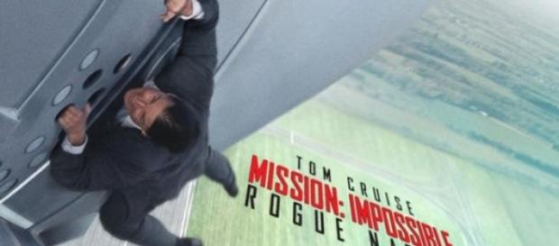 Tom Cruise é Ethan Hunt em Missão Impossível 5 Tom Cruise é Ethan Hunt em Missão Impossível 5