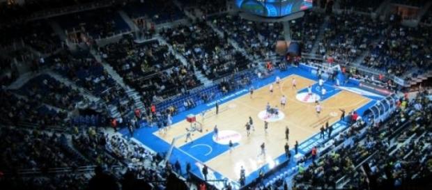 Ulker Sports Arena: Fenerbahçe vs Armani Milano Ulker Sports Arena: Fenerbahçe vs Armani Milano