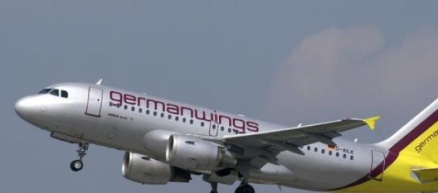 A Germanwings Airbus taking off A Germanwings Airbus taking off