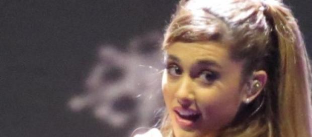 Ariana Grande no está teniendo suerte en su gira. Ariana Grande no está teniendo suerte en su gira.