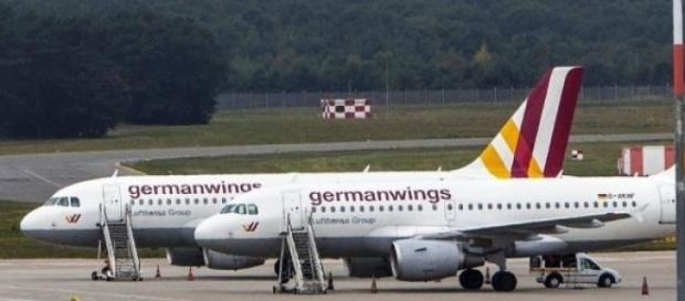 Germanwings linea de bajo costo Germanwings linea de bajo costo