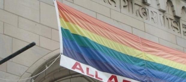 Iglesia de EE.UU. dando la bienvenida a los gays. Iglesia de EE.UU. dando la bienvenida a los gays.