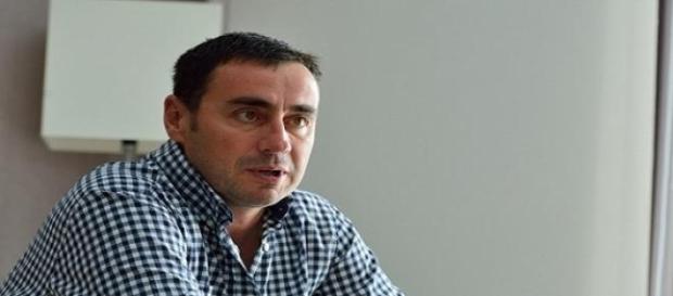 un baiat destept al afacerilor un baiat destept al afacerilor