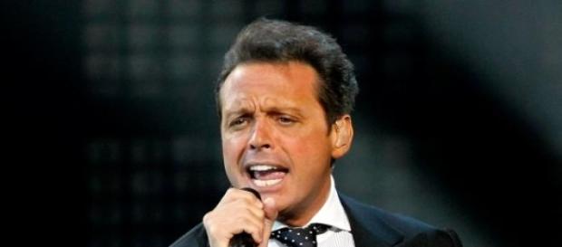 La "operación bikini" de Luis Miguel La "operación bikini" de Luis Miguel