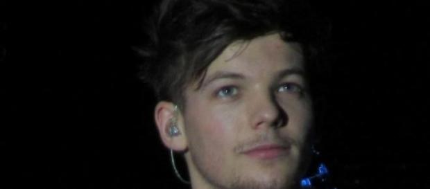 Louis Tomlinson ya no quiere a Eleanor Calder. Louis Tomlinson ya no quiere a Eleanor Calder.