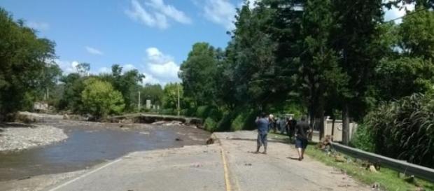 Ruta Intermunicipal, luego de las inundaciones Ruta Intermunicipal, luego de las inundaciones