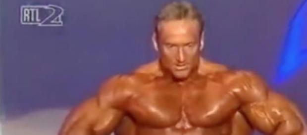 Andreas Münzer morreu em Março de 1996. Andreas Münzer morreu em Março de 1996.