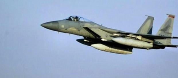Caça F-15 da Real Força Aérea Saudita. Caça F-15 da Real Força Aérea Saudita.
