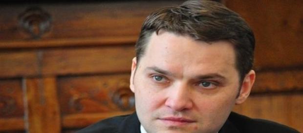 Dan Sova un smecher dambovitean Dan Sova un smecher dambovitean
