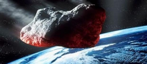 El asteroide 2014-YB35 acercándose a la Tierra El asteroide 2014-YB35 acercándose a la Tierra