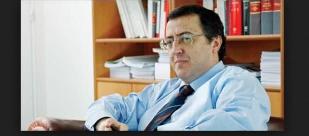Cão de Juiz Carlos Alexandre morre envenenado Cão de Juiz Carlos Alexandre morre envenenado