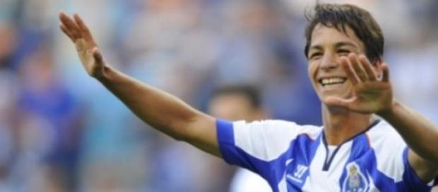 Óliver Torres tem encantado no FC Porto Óliver Torres tem encantado no FC Porto