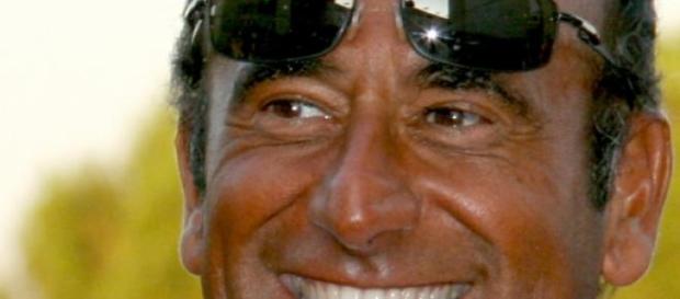 'Si può fare': Carlo Conti torna al talent. 'Si può fare': Carlo Conti torna al talent.