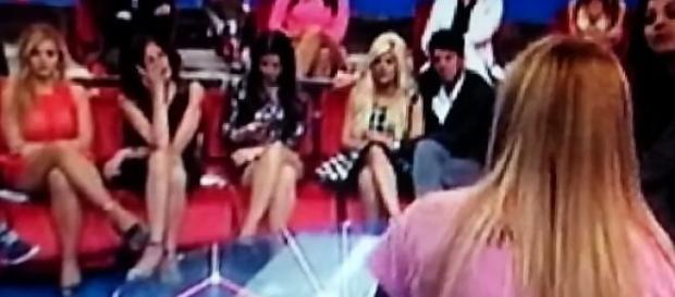 Belén Esteban replicando a Ángela el jueves Belén Esteban replicando a Ángela el jueves