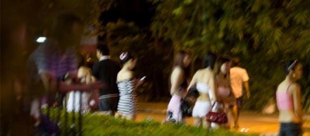 Prostituatele din Franta trebuie sa fie decente Prostituatele din Franta trebuie sa fie decente