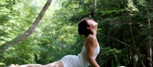 Hacer yoga trae múltiples beneficios a la salud