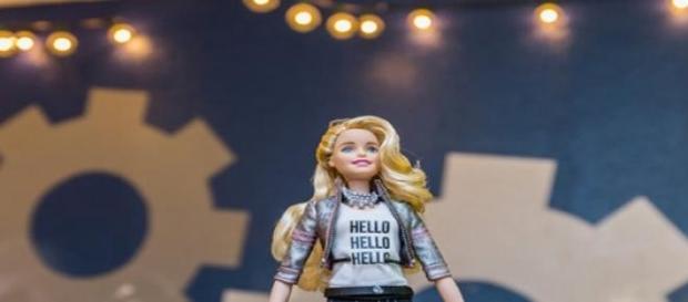 Hello Barbie, va beneficia de tehnologia Toyalk Hello Barbie, va beneficia de tehnologia Toyalk
