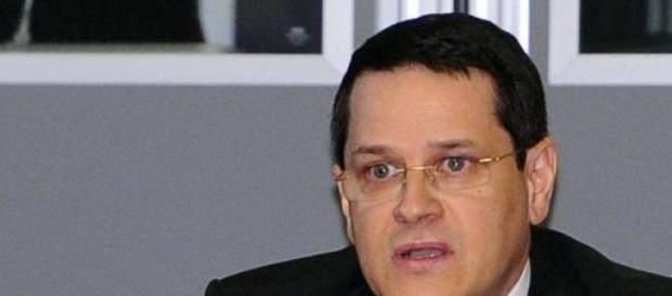 Eduard Hellvig stia ca devine liderul SRI Eduard Hellvig stia ca devine liderul SRI